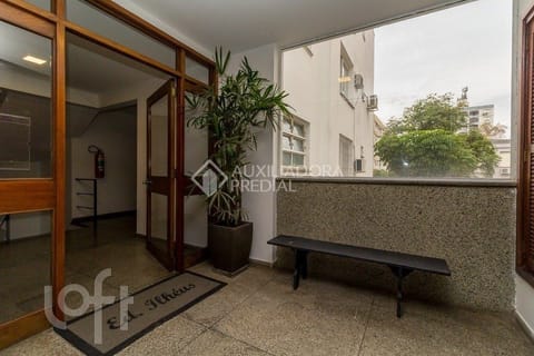 Image 3 - 293466